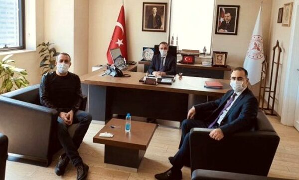 HALUK LEVENTTEN ANLAMLI BAĞIŞ