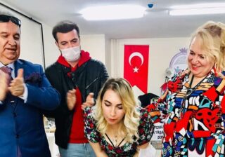 İYİ Kİ DOĞDUN SEVGİLİ BÜŞRA SEÇEN