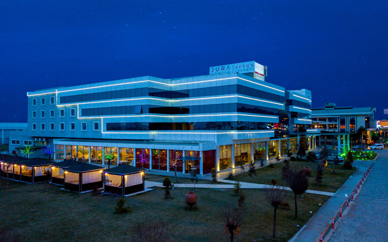 TERMALİN YENİ YILDIZI “JURA HOTELS | AFYON THERMAL”